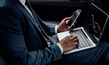 村上太一とは？リブセンス社長の経歴/結婚を調査！年収が凄すぎる！